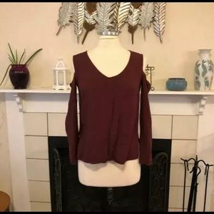 Anthropologie Cloth & Stone Cold Shoulder Top Sz S